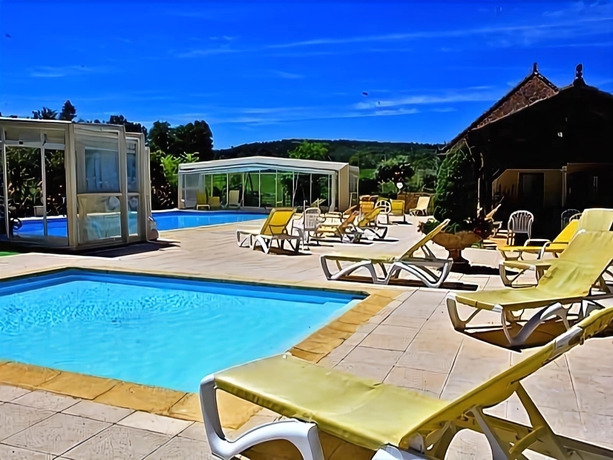 Imagen de la piscina del Hotel Plaisance, Vitrac. Foto 12