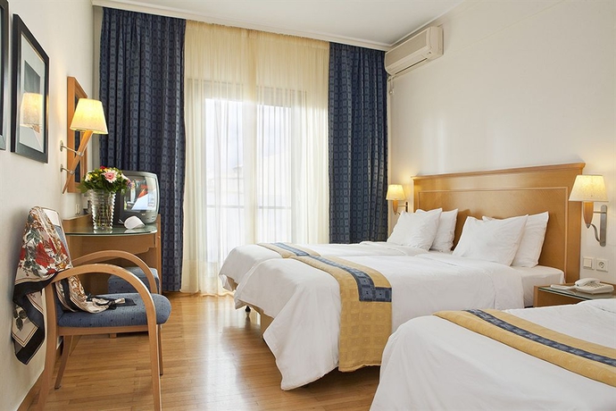 Imagen de la habitación del Hotel Plaka. Foto 5