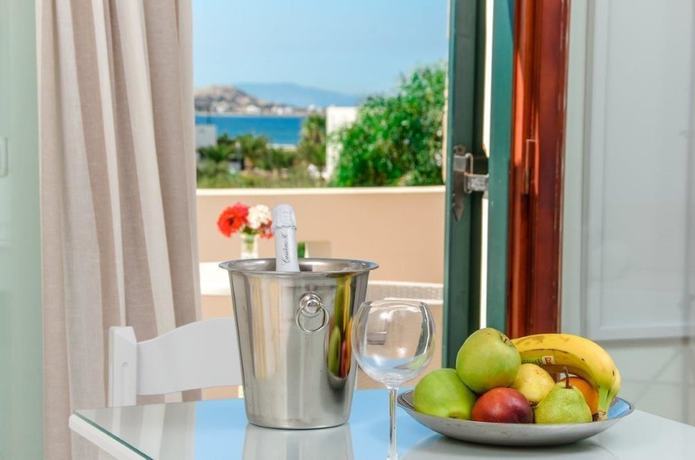 Imagen de la habitación del Hotel Plaka I, Naxos. Foto 5