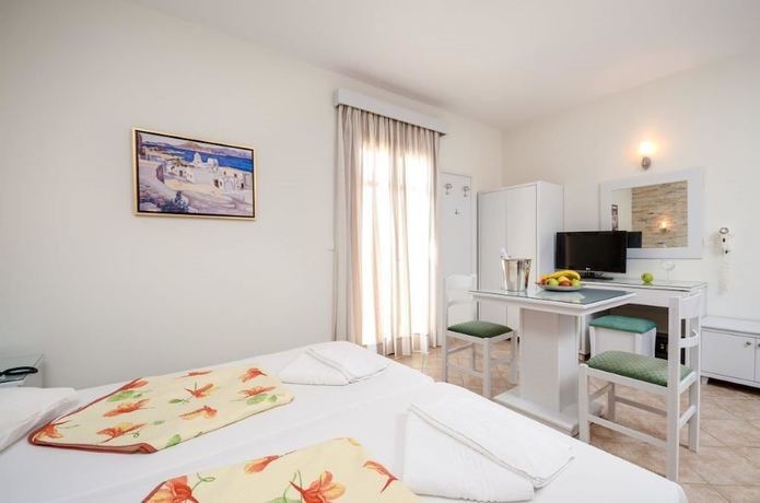 Imagen de la habitación del Hotel Plaka I, Naxos. Foto 6