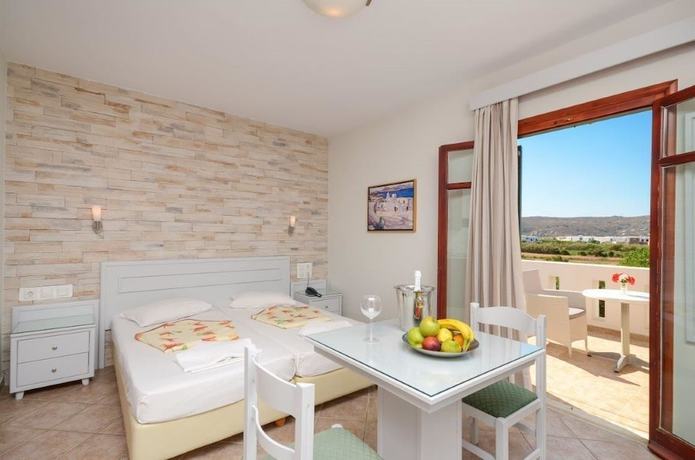 Imagen de la habitación del Hotel Plaka I, Naxos. Foto 8