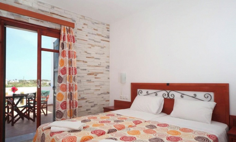 Imagen de la habitación del Hotel Plaka II. Foto 4