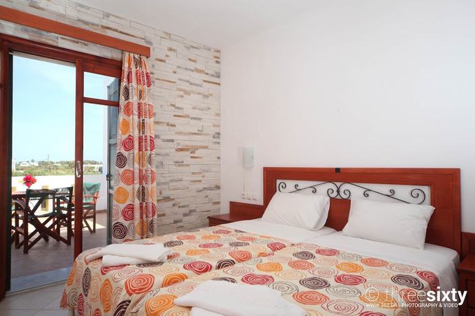 Imagen de la habitación del Hotel Plaka II. Foto 9