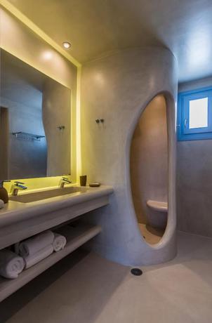 Imagen de la habitación del Hotel Plaka Suites. Foto 3