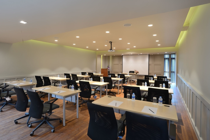 Imagen de los interiores del Hotel Plakan Resort. Foto 18