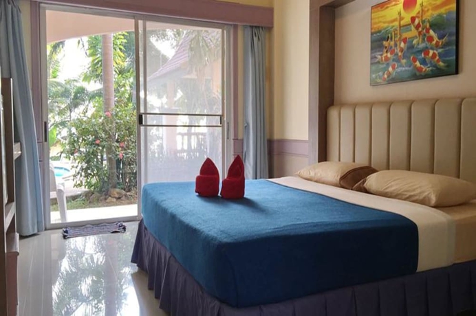 Imagen de la habitación del Hotel Plaloma Cliff Resort. Foto 8