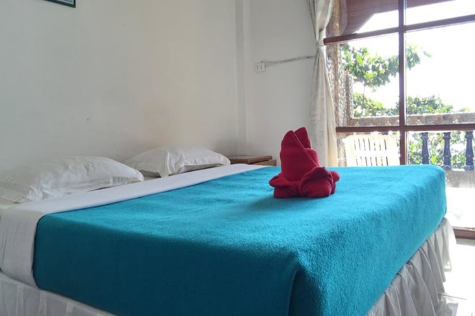 Imagen de la habitación del Hotel Plaloma Cliff Resort. Foto 11