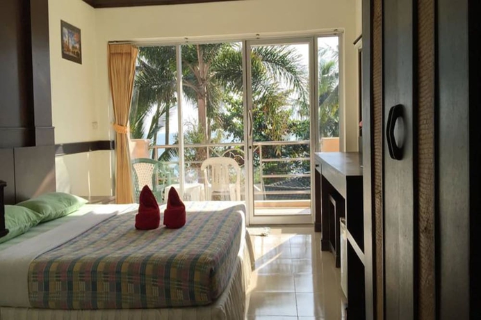 Imagen de la habitación del Hotel Plaloma Cliff Resort. Foto 17