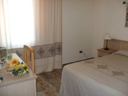 Imagen de la habitación del Hotel Plammas. Foto 12