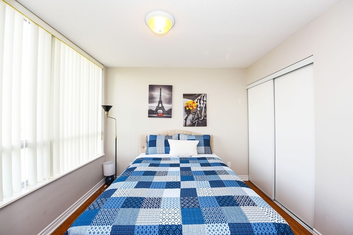 Imagen de la habitación del Hotel PlanURstay - Mississauga Downtown Square One. Foto 4