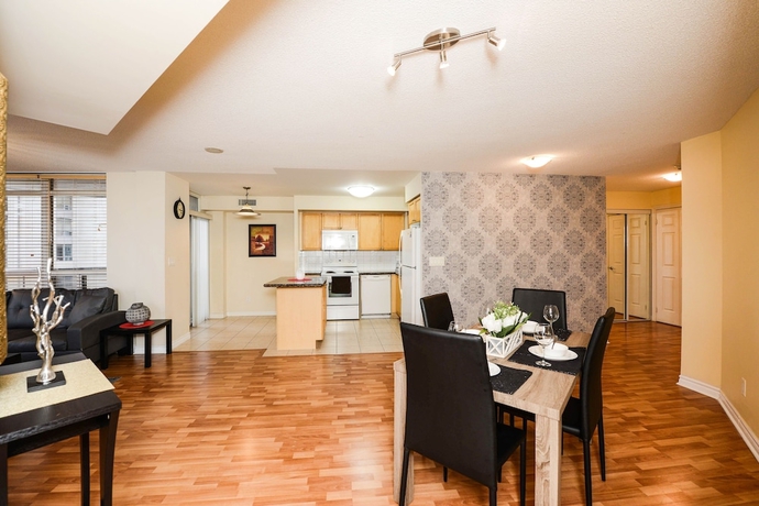 Imagen de los interiores del Hotel PlanURstay - Mississauga Downtown Square One. Foto 17