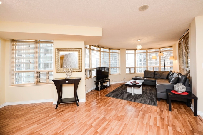 Imagen de los interiores del Hotel PlanURstay - Mississauga Downtown Square One. Foto 18