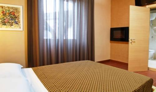 Imagen de la habitación del Hotel Plana. Foto 5