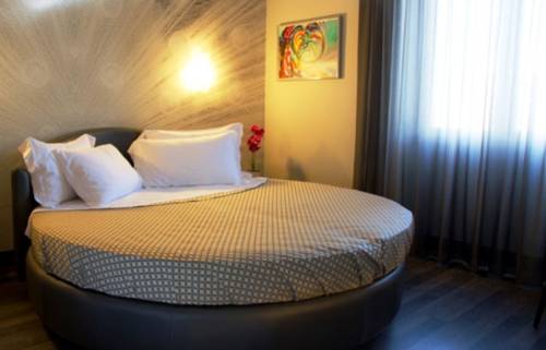 Imagen de la habitación del Hotel Plana. Foto 11