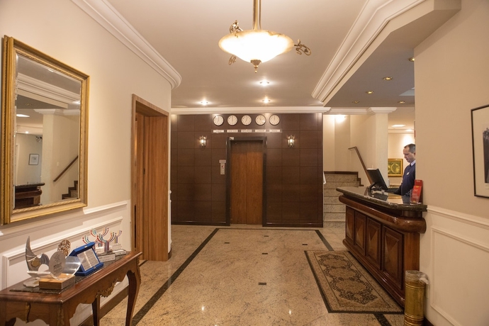 Imagen de los interiores del Hotel Planalto Select Ponta Grossa. Foto 18