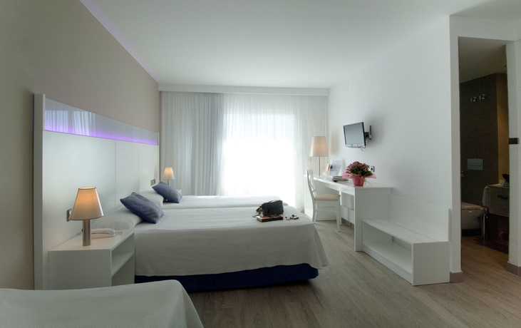 Imagen de la habitación del Hotel Planamar. Foto 8