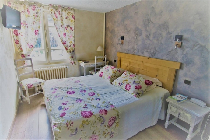 Imagen de la habitación del Hotel Planes. Foto 11