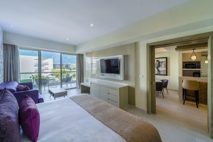 Imagen de la habitación del Hotel Planet Hollywood Cancun, An Autograph Collection All-inclusive Resort. Foto 10