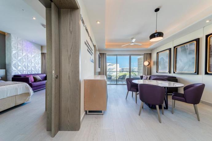 Imagen de la habitación del Hotel Planet Hollywood Cancun by Royalton, An Autograph Collection All-Inclusive Resort. Foto 5
