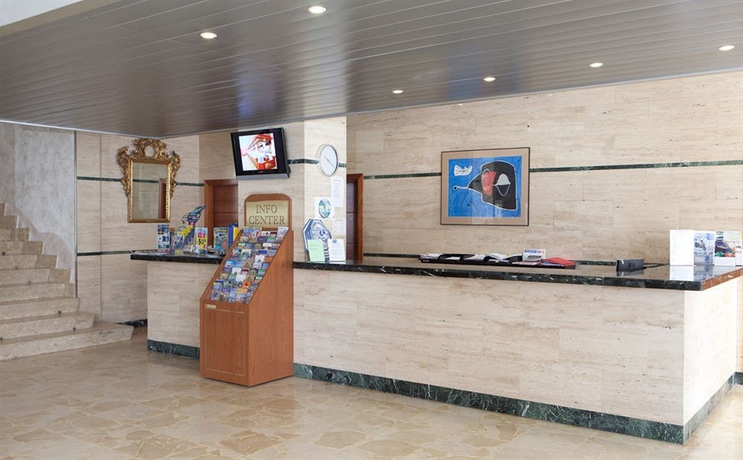 Imagen de los interiores del Hotel Planet One. Foto 12