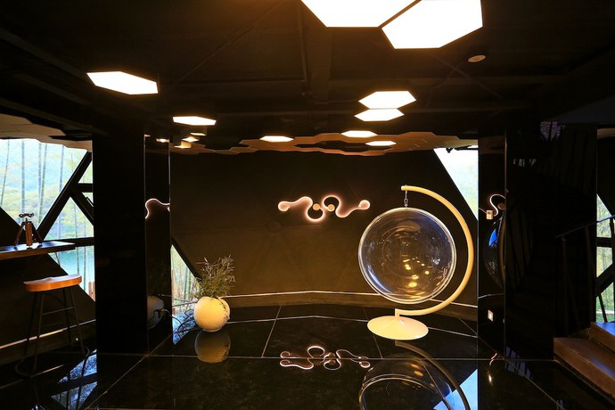 Imagen de la habitación del Hotel Planet Zero Retreat. Foto 16