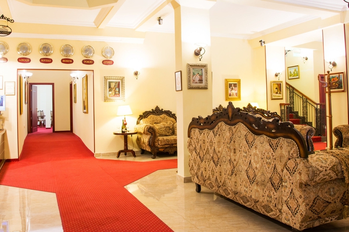 Imagen de los interiores del Hotel Planeta Inn. Foto 12