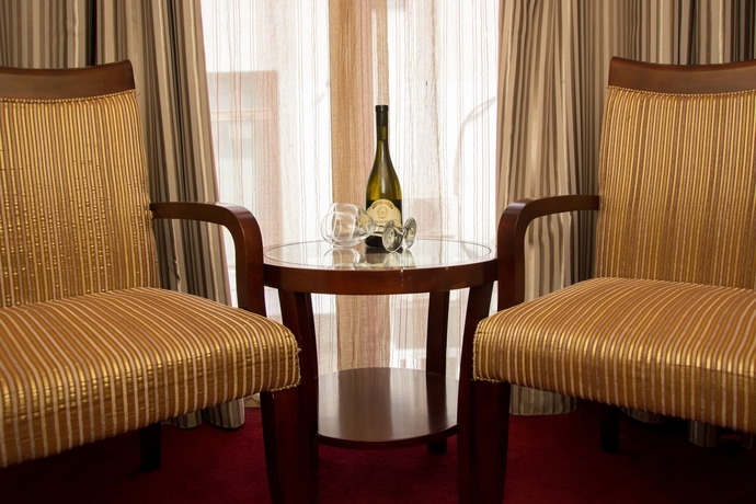 Imagen de los interiores del Hotel Planeta Inn. Foto 16