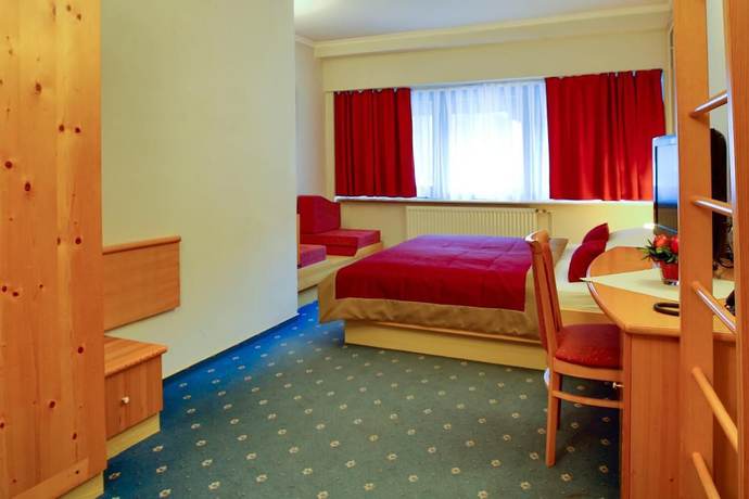 Imagen de la habitación del Hotel Planja - Rogla. Foto 9