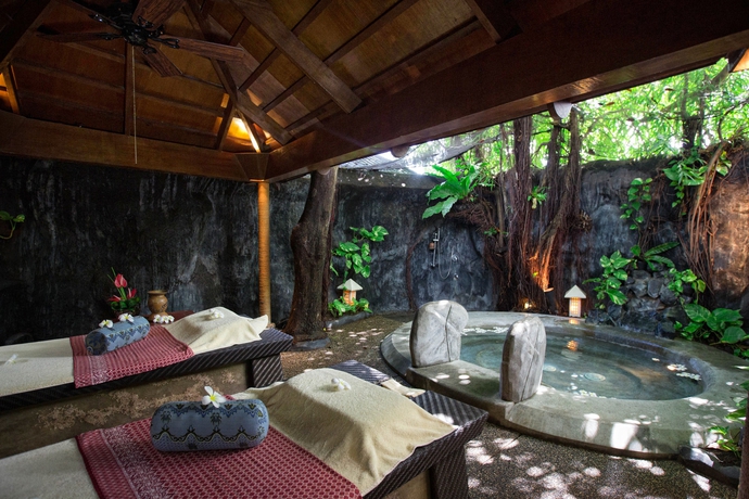 Imagen de los interiores del Hotel Plantation Bay Resort and Spa. Foto 12