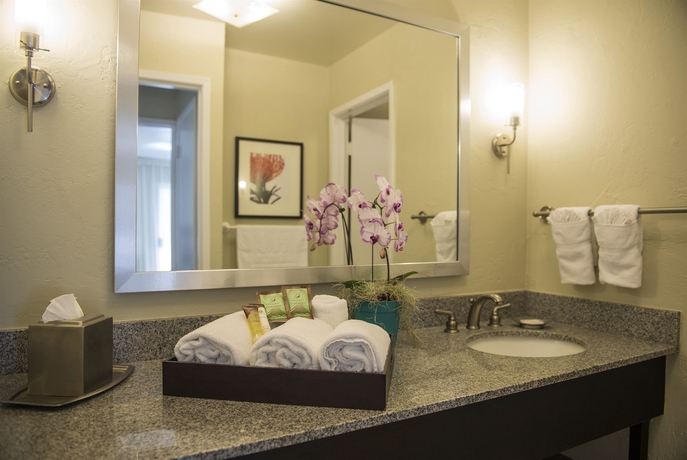 Imagen de la habitación del Hotel Plantation Hale Suites. Foto 4