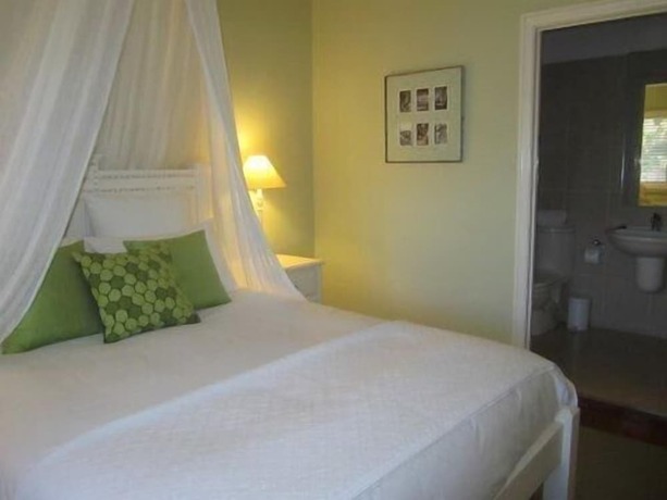 Imagen de la habitación del Hotel Plantation House. Foto 26