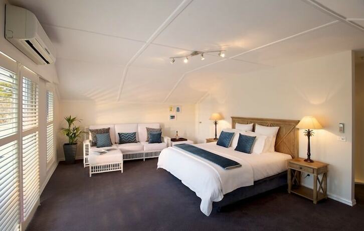 Imagen de la habitación del Hotel Plantation House. Foto 33