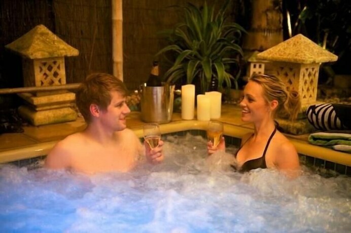 Imagen de la piscina del Hotel Plantation House. Foto 37