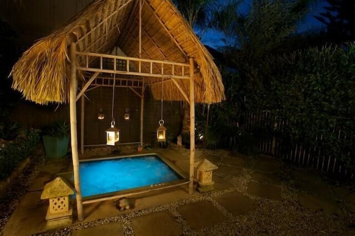 Imagen de la piscina del Hotel Plantation House. Foto 38
