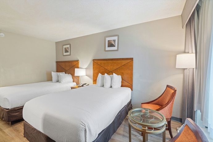 Imagen de la habitación del Hotel Plantation Inn of Houma. Foto 8