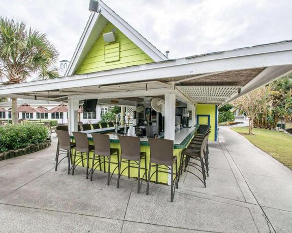 Imagen de los exteriores del Hotel Plantation On Crystal River. Foto 11