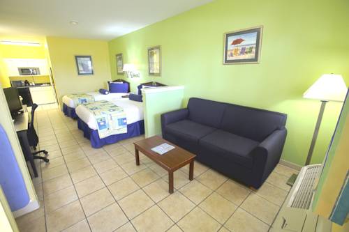 Imagen de la habitación del Hotel Plantation Suites and Conference Center. Foto 14