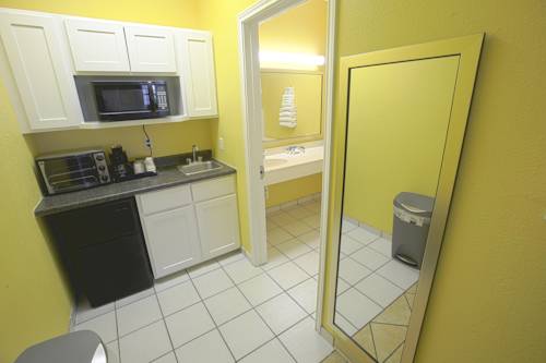 Imagen de la habitación del Hotel Plantation Suites and Conference Center. Foto 15