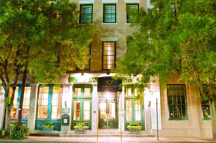 Imagen de los interiores del Hotel Planters Inn. Foto 14