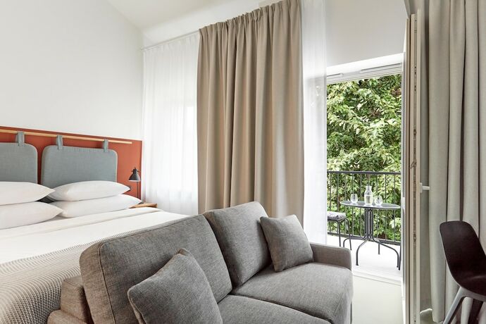 Imagen de la habitación del Hotel Plantonia. Foto 17