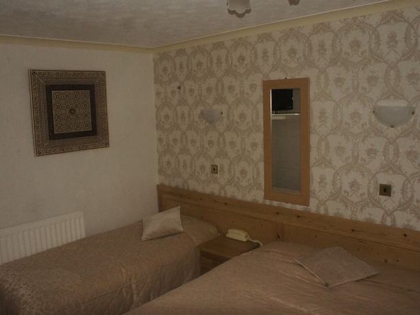 Imagen de la habitación del Hotel Plas Isa. Foto 17