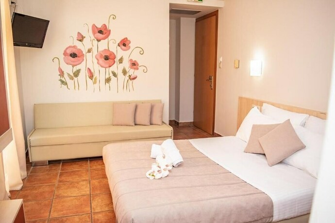 Imagen de la habitación del Hotel Platamon Centrale. Foto 28