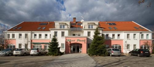 Imagen general del Hotel Platan, Debrecen. Foto 1