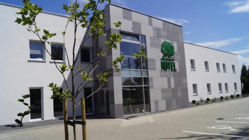 Imagen general del Hotel Platan, Ostr&oacute;w Wielkopolski. Foto 4