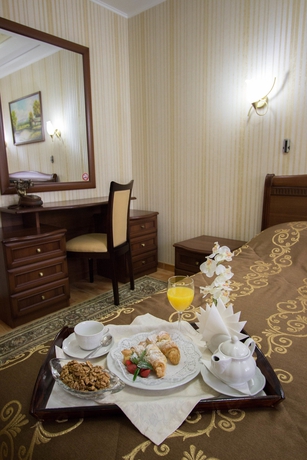 Imagen de la habitación del Hotel Platan Yuzhniy. Foto 10