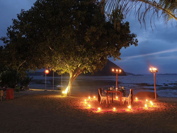 Imagen del bar/restaurante del Hotel Plataran Komodo Resort and Spa. Foto 7