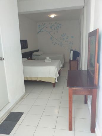 Imagen de la habitación del Hotel Platas. Foto 8