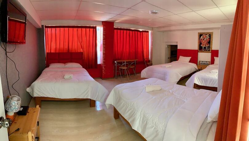 Imagen de la habitación del Hotel Plateros, Santiago. Foto 15