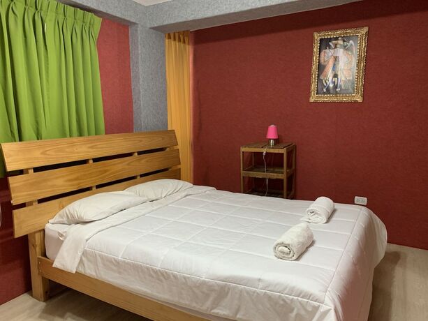 Imagen de la habitación del Hotel Plateros, Santiago. Foto 17