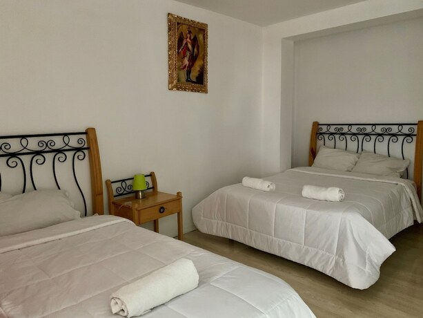 Imagen de la habitación del Hotel Plateros, Santiago. Foto 18